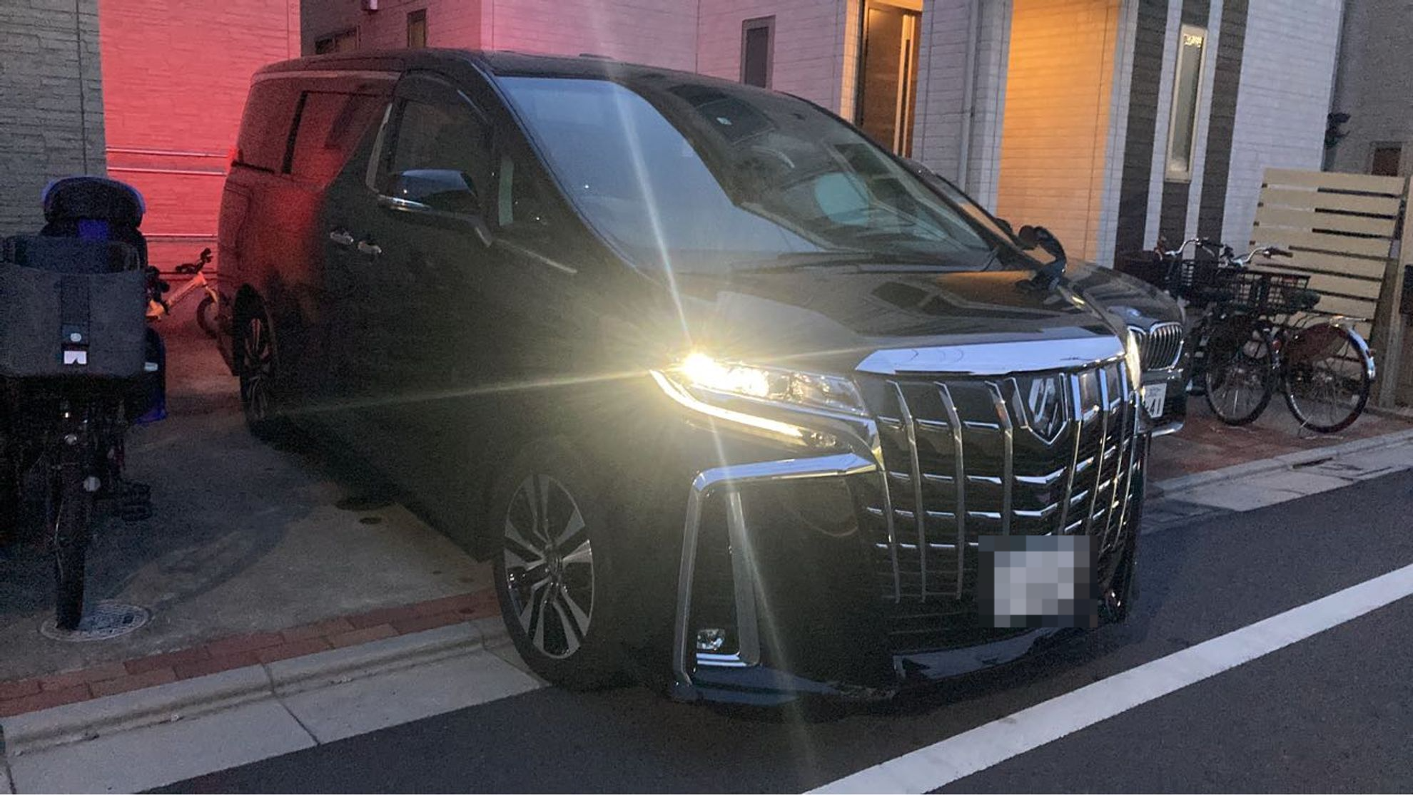 外装右前