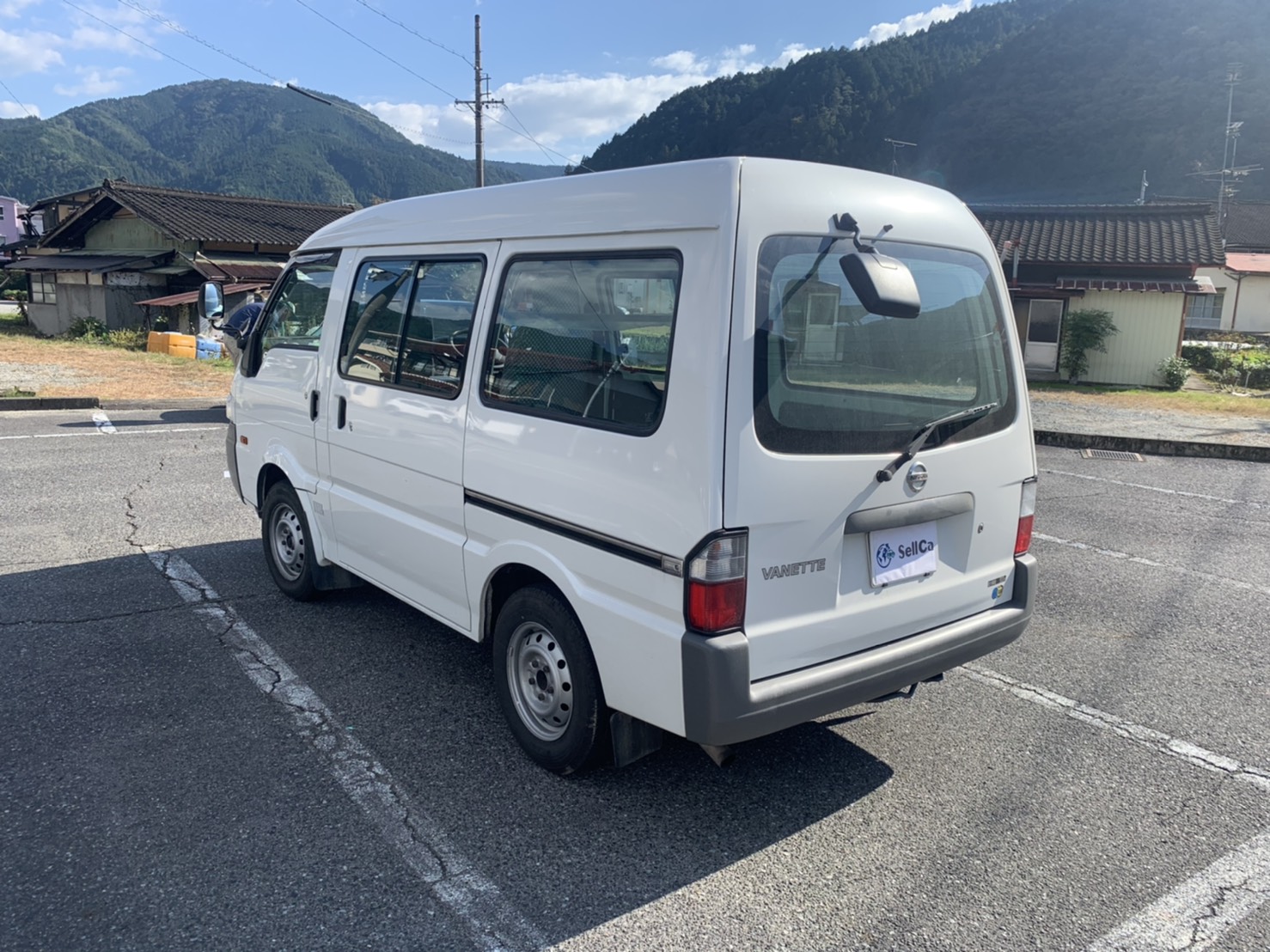 外装左後方