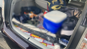 内装トランク