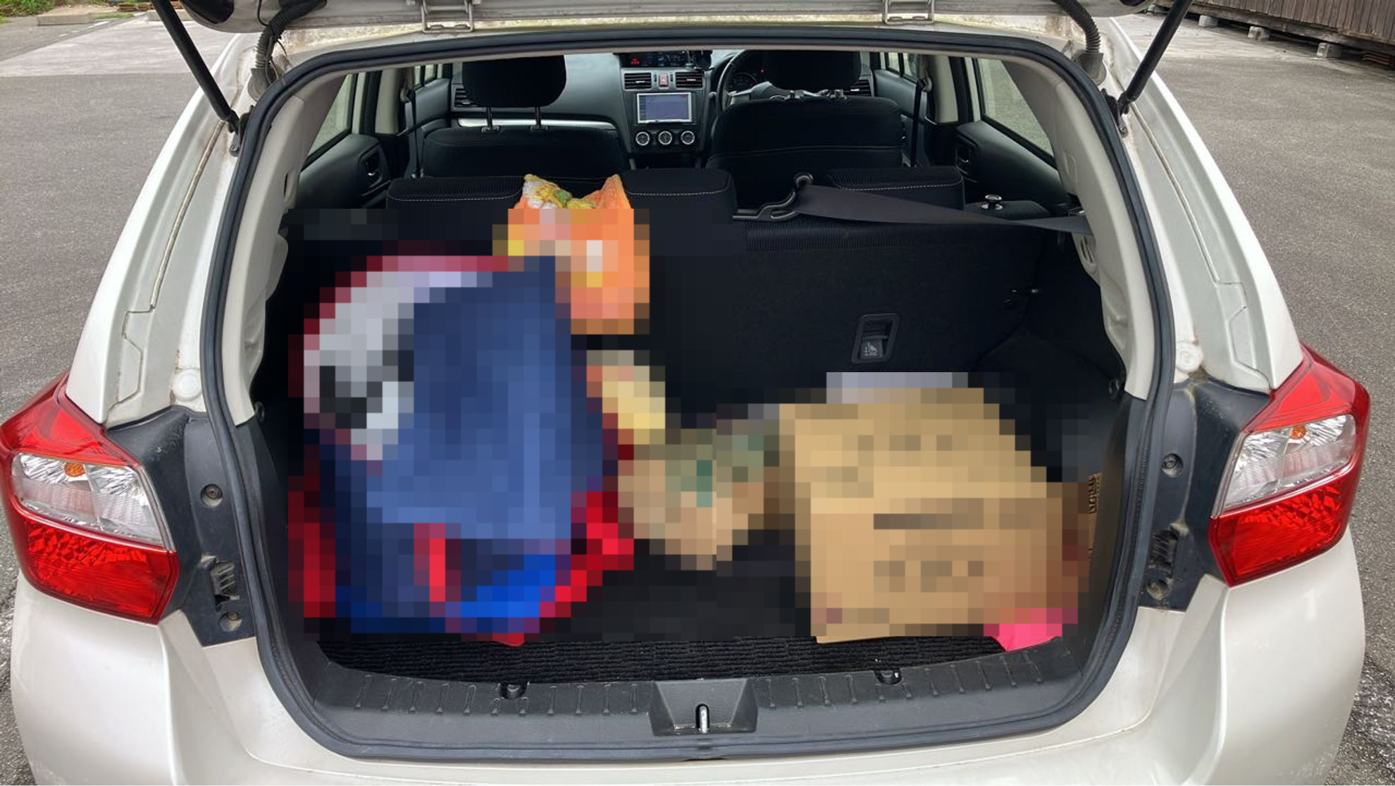 内装トランク