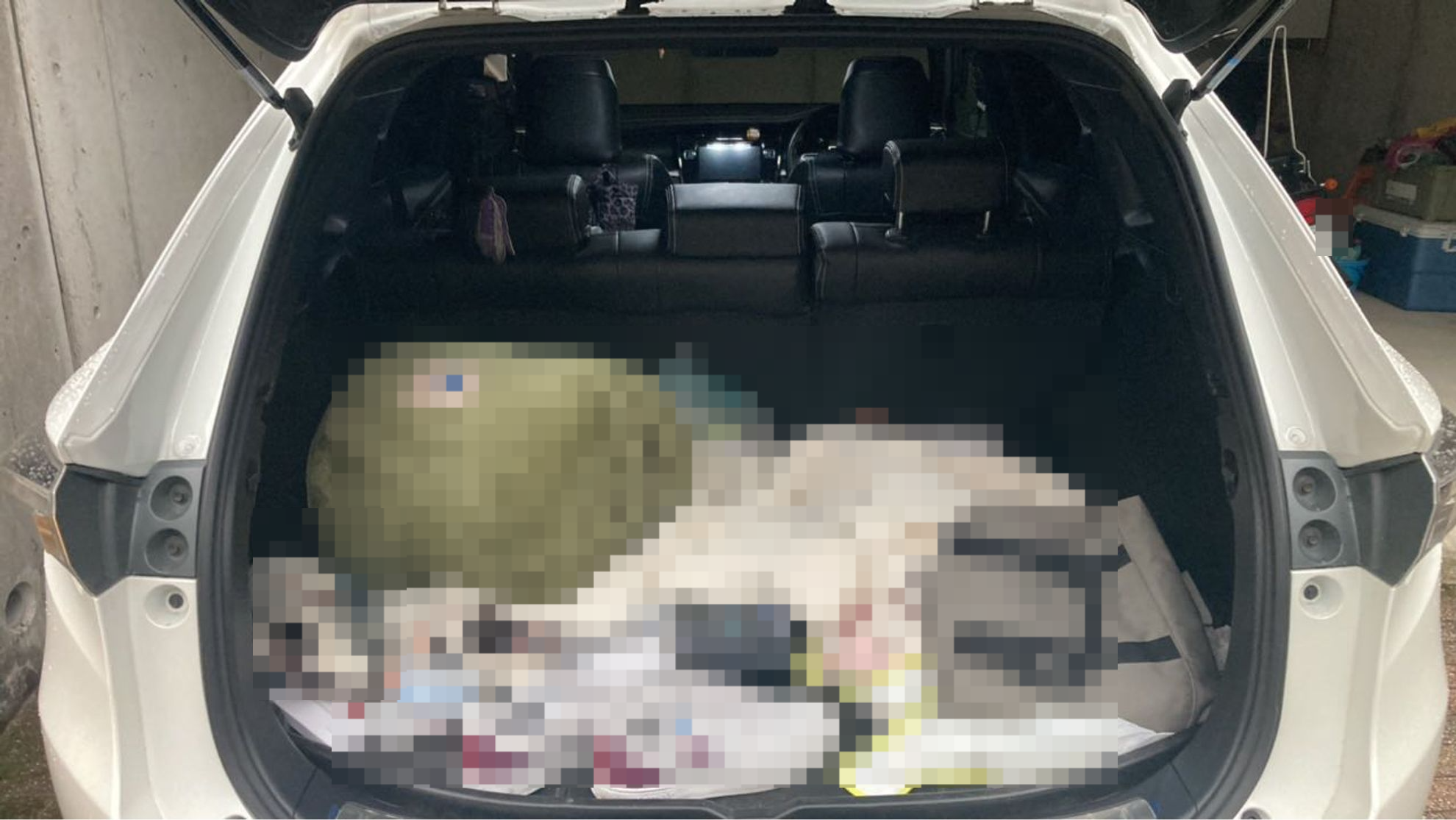 内装トランク