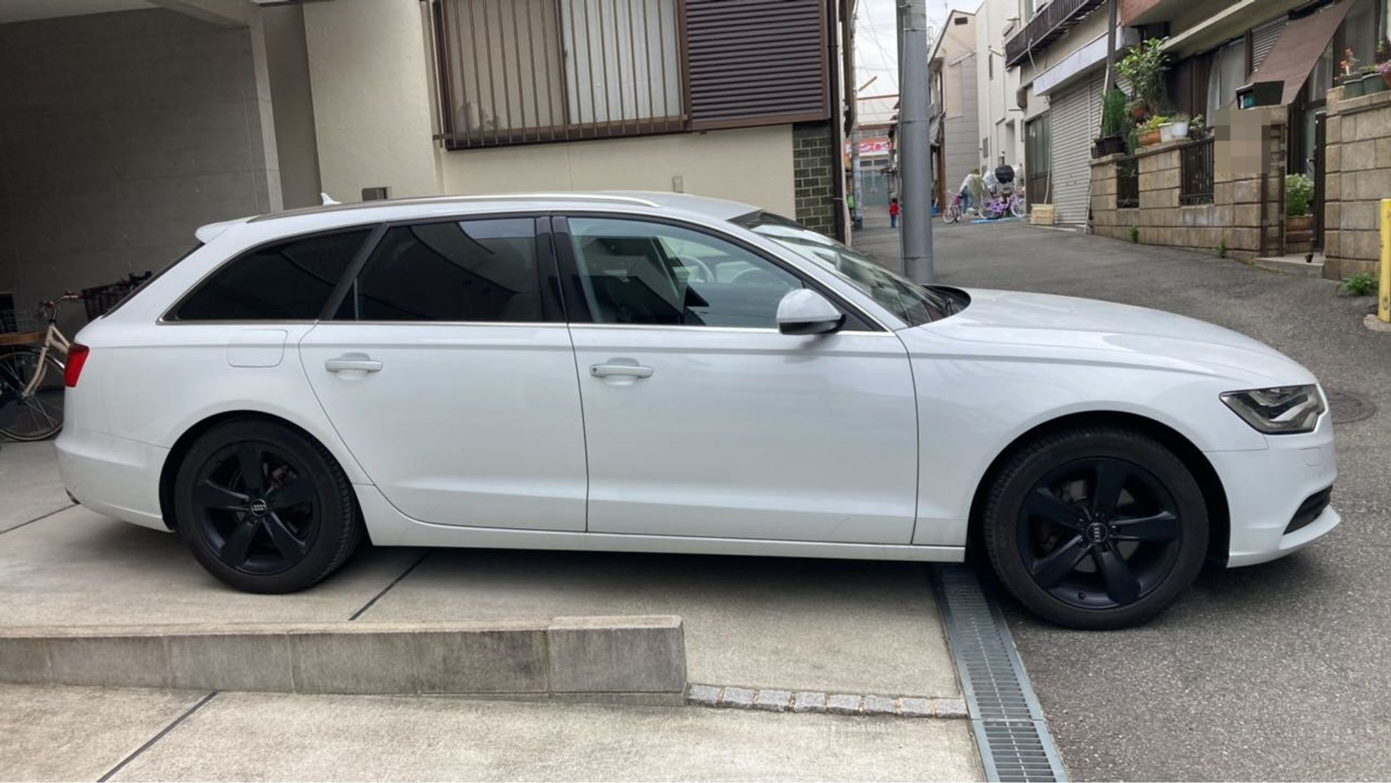外装右