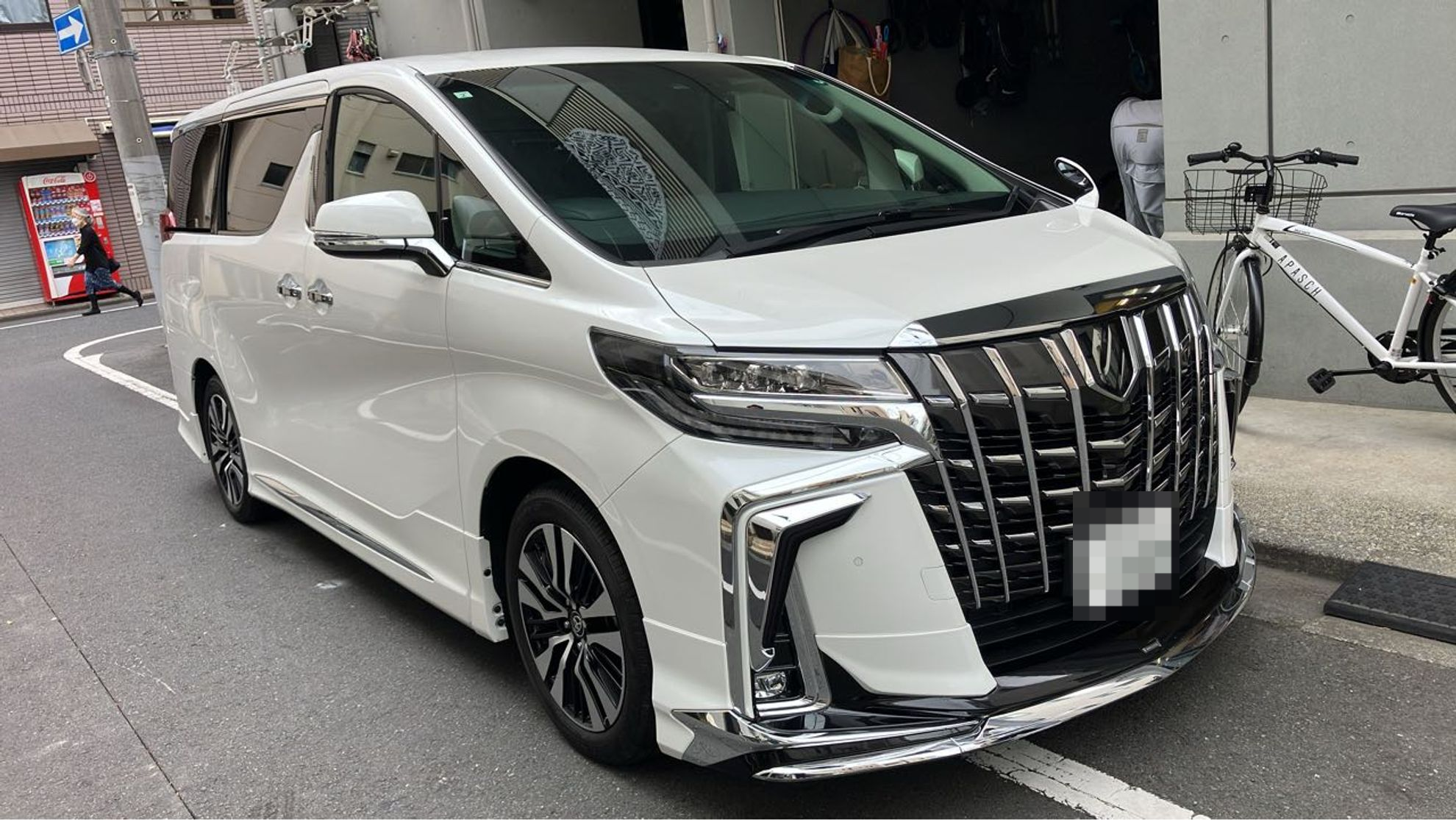 外装右前