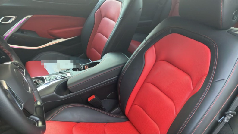 内装前方シート