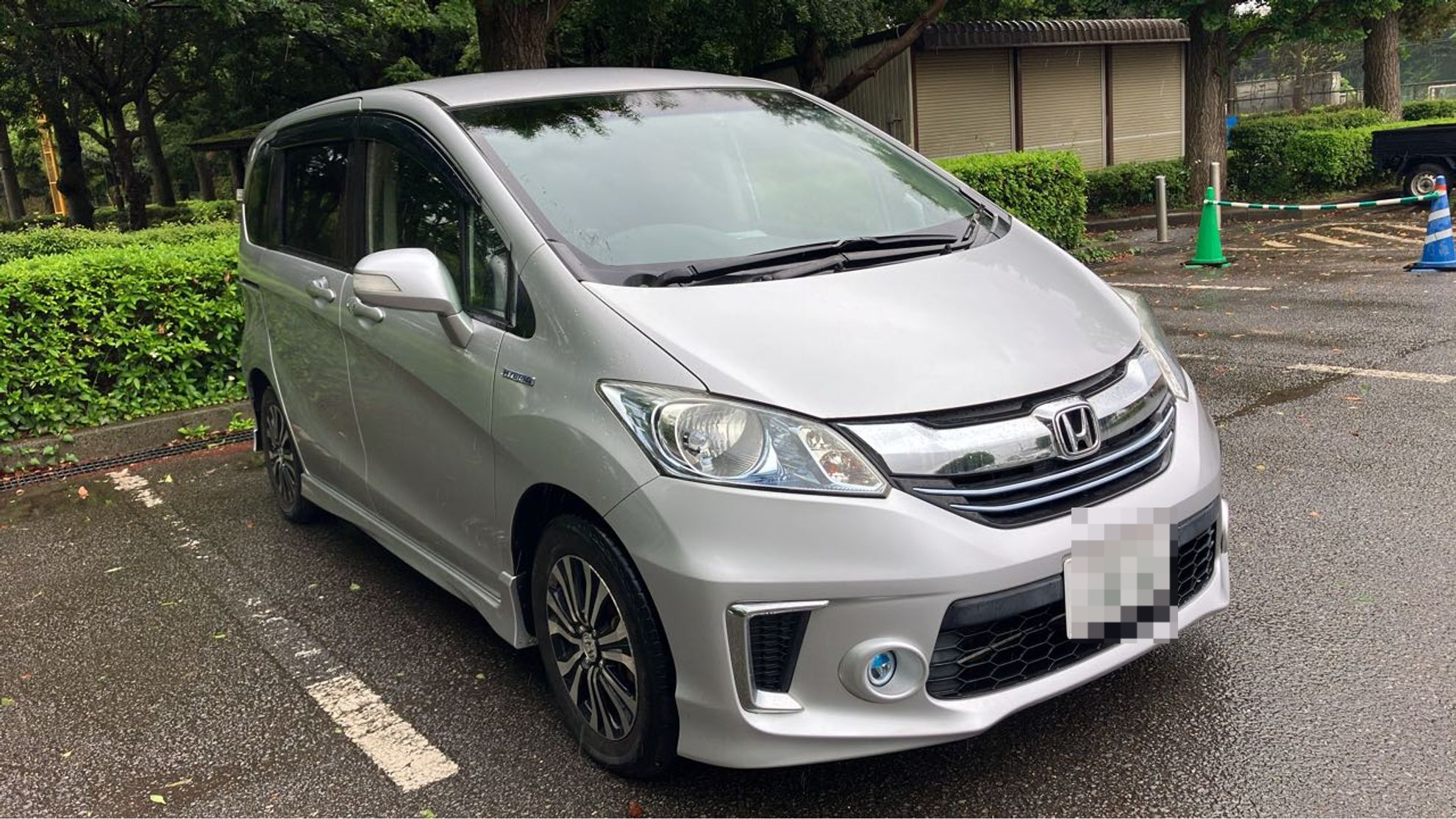 外装右前