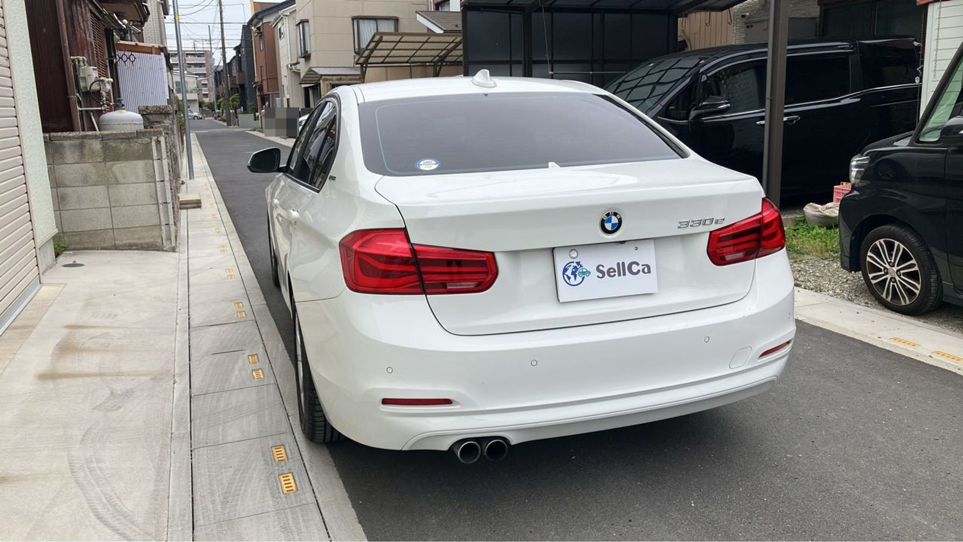 外装左後方