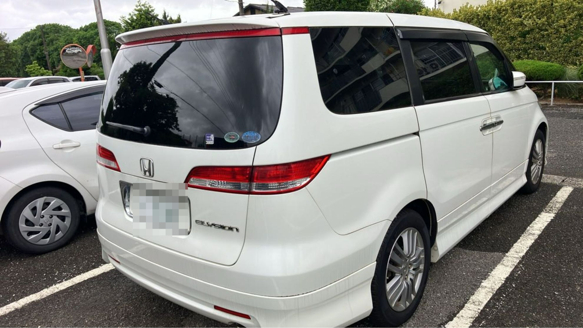 外装右後