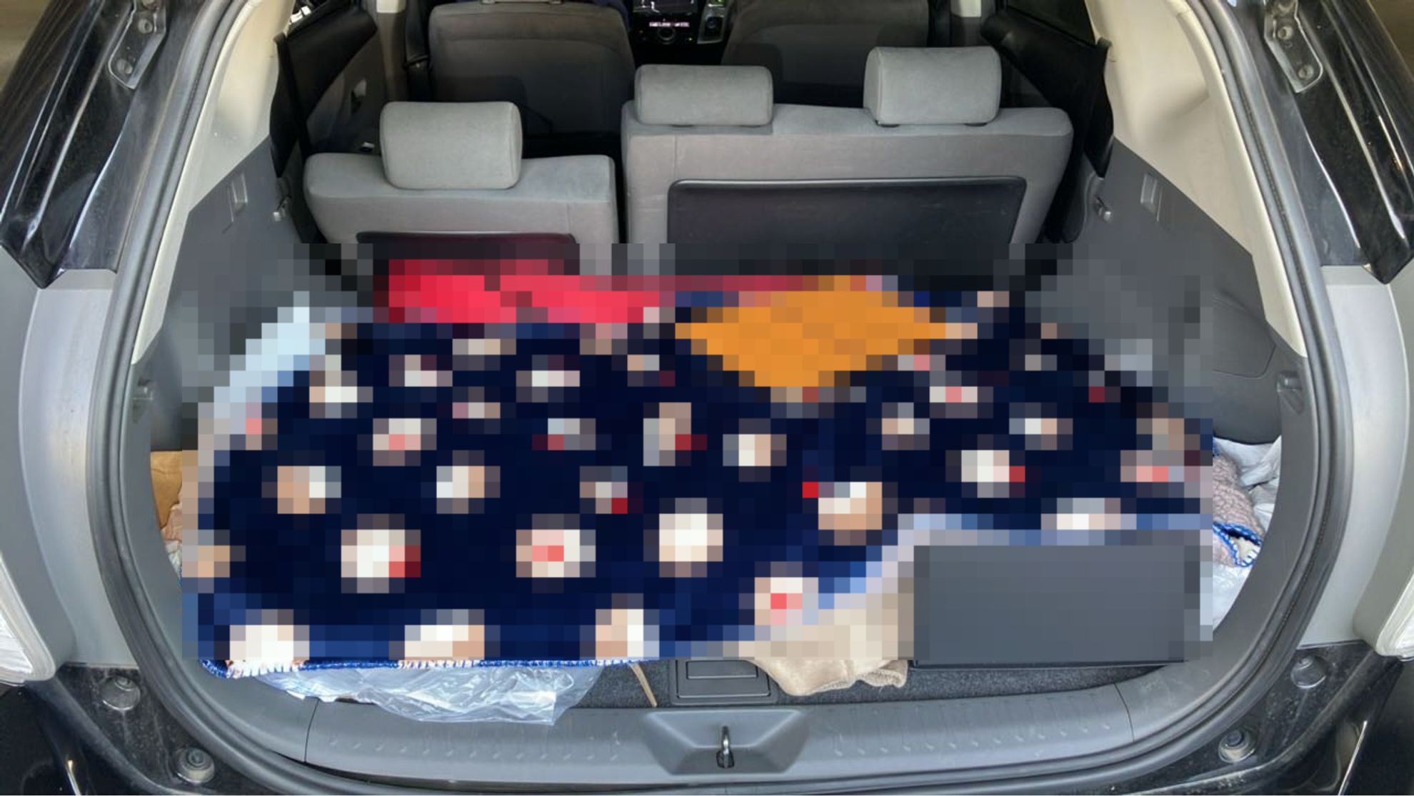 内装トランク