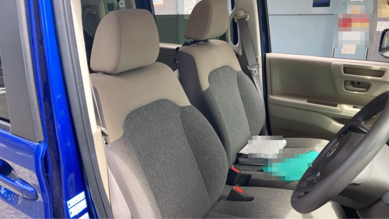 内装前方シート