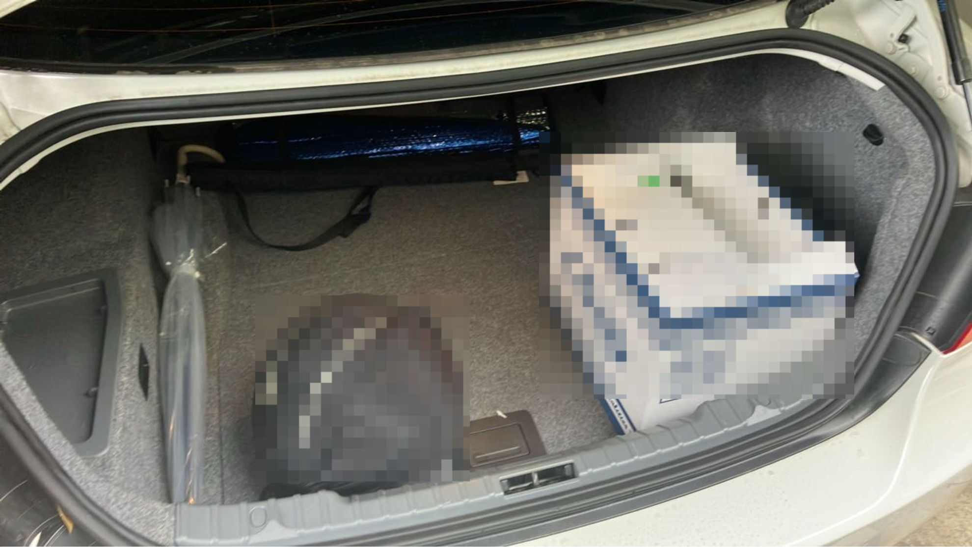 内装トランク