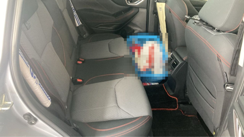 内装後方シート