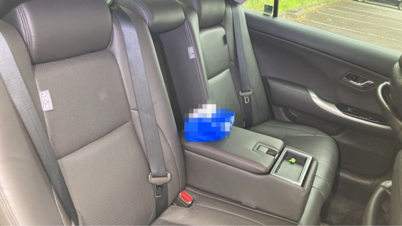 内装後方シート