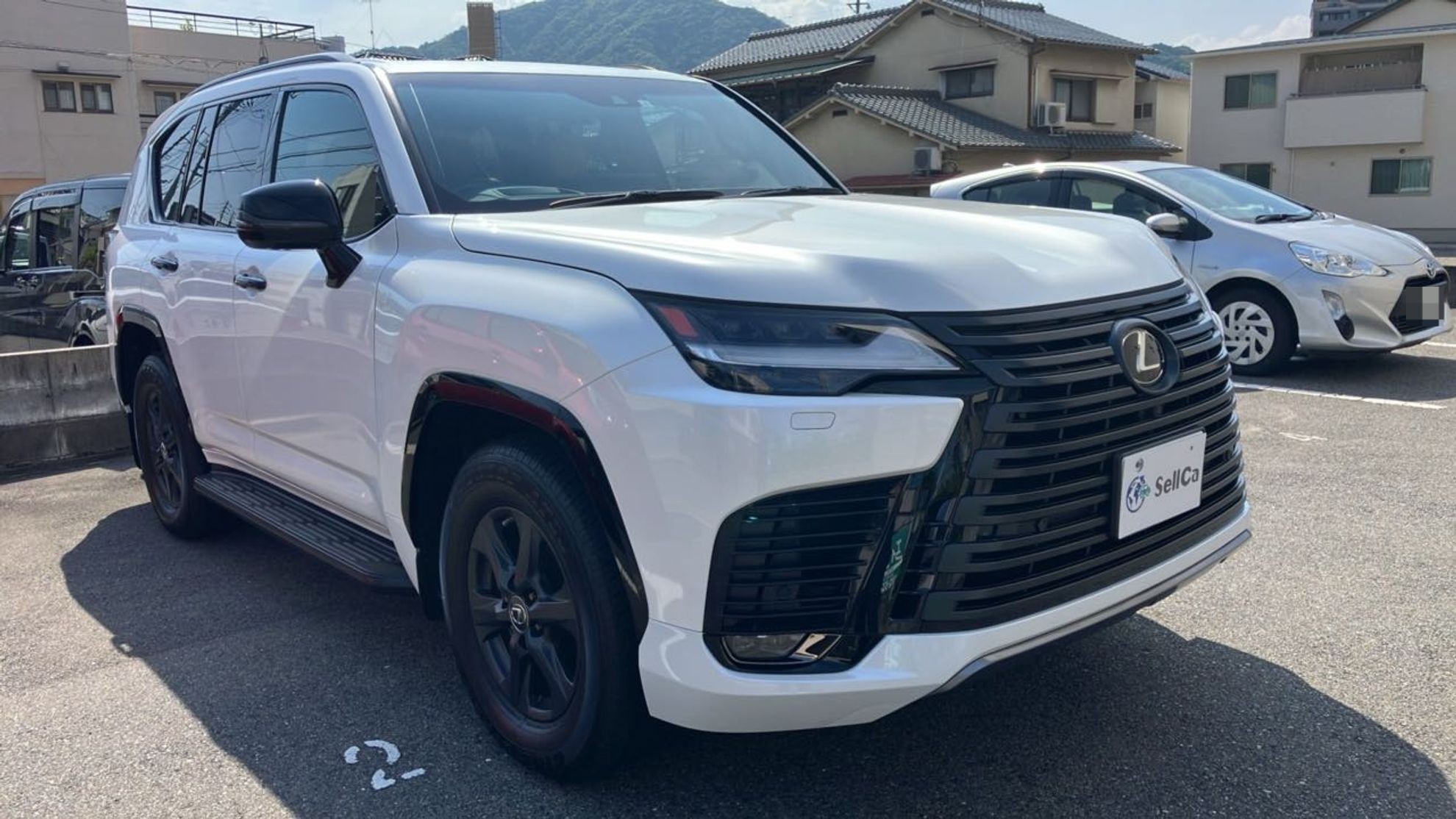 外装右前