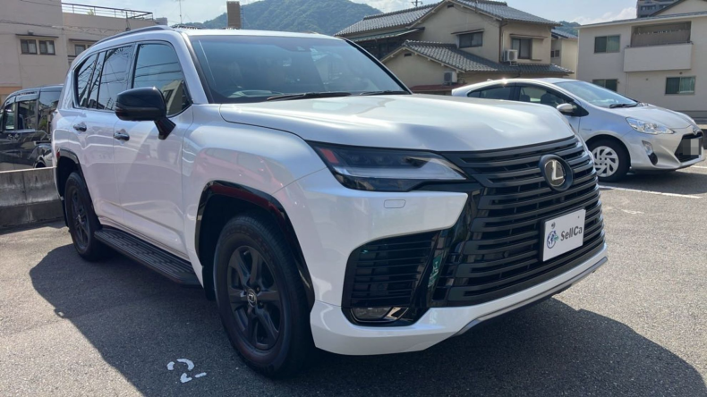 外装右前