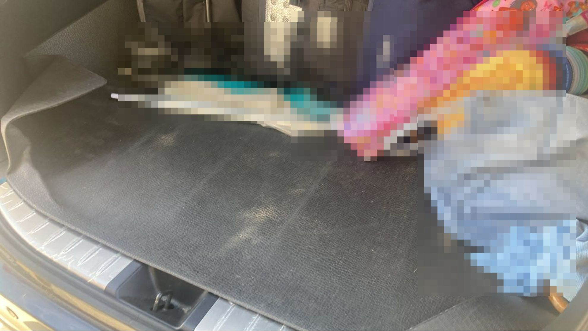 内装トランク