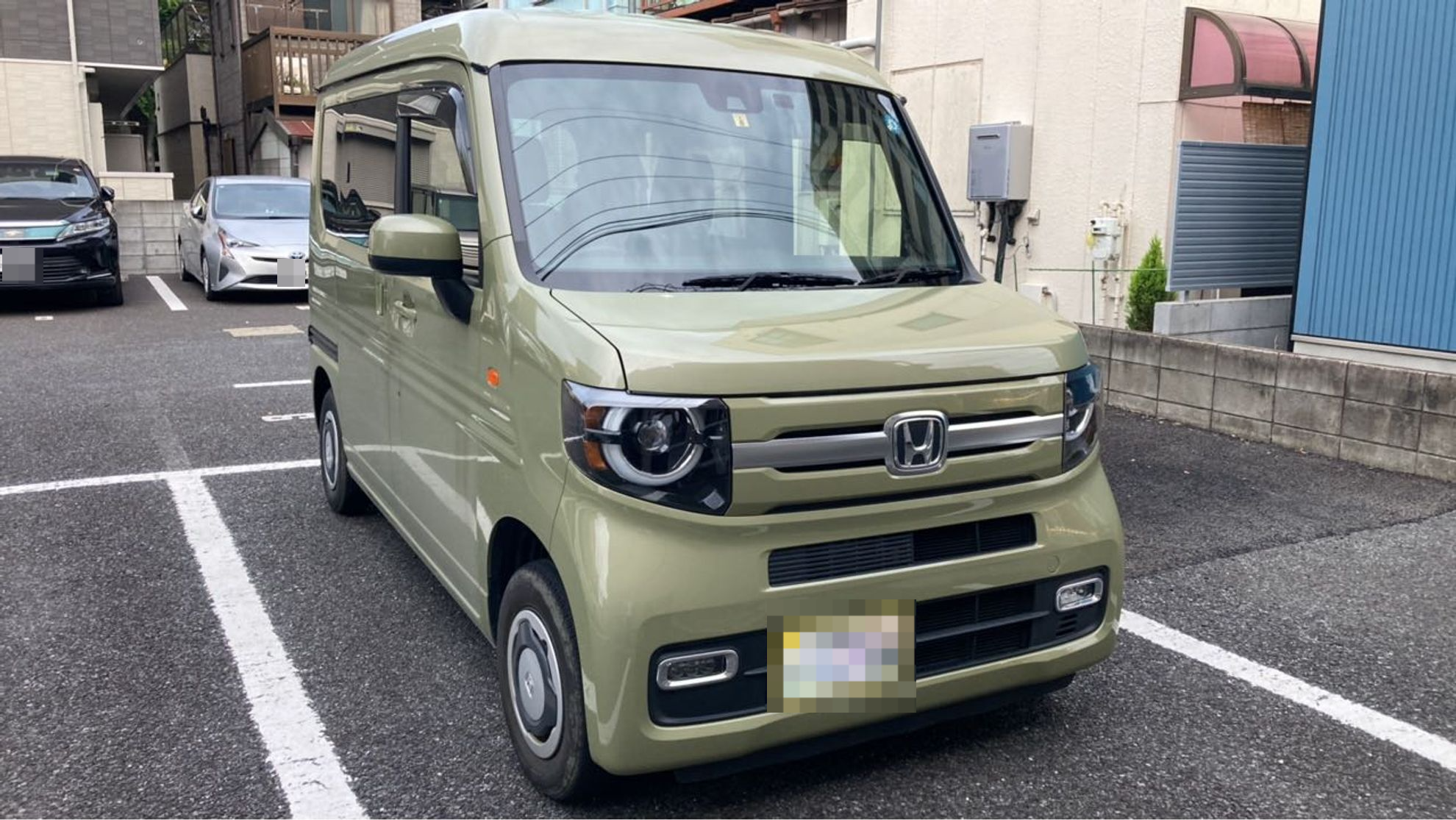 外装右前