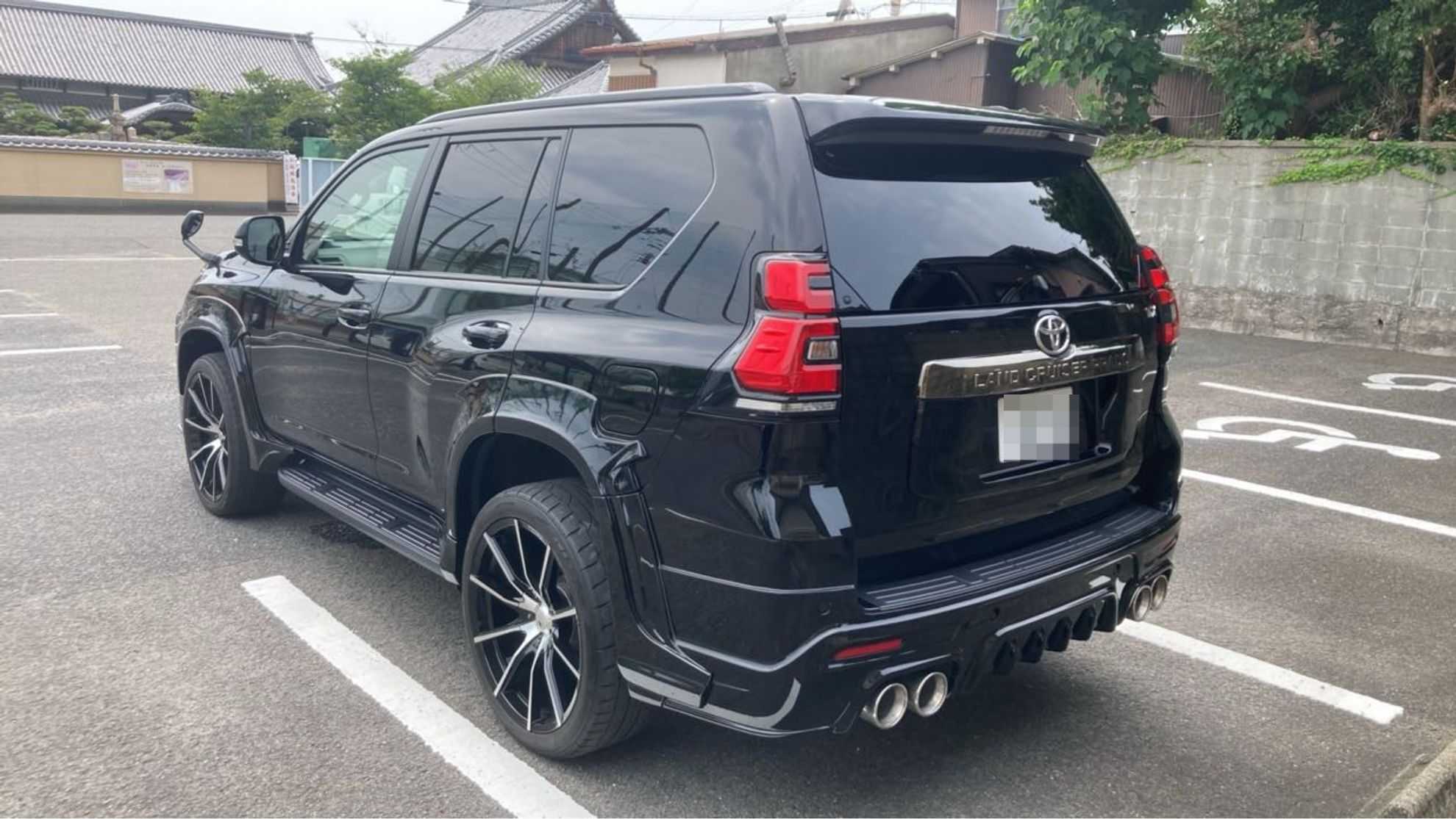 外装左後方