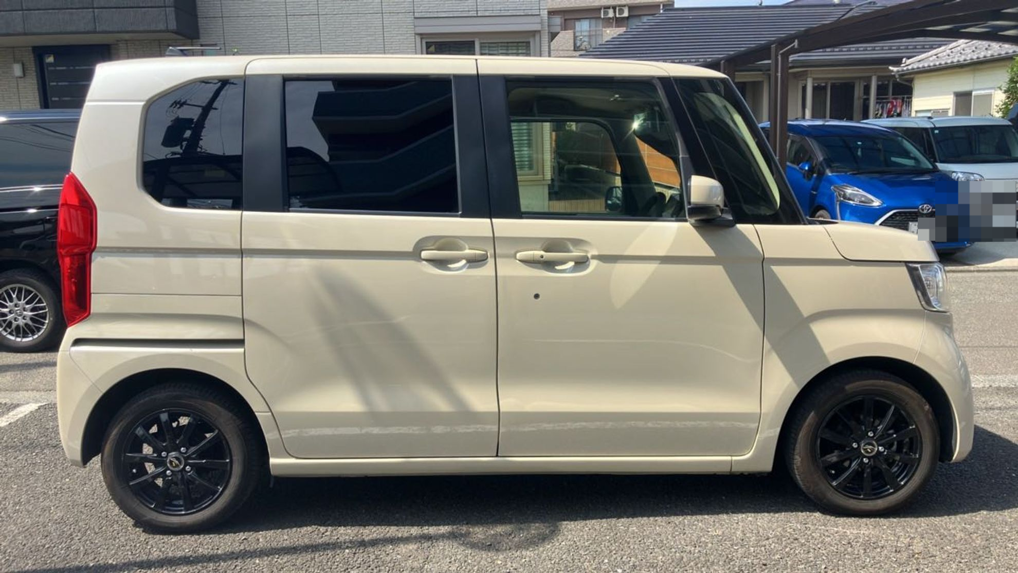 外装右