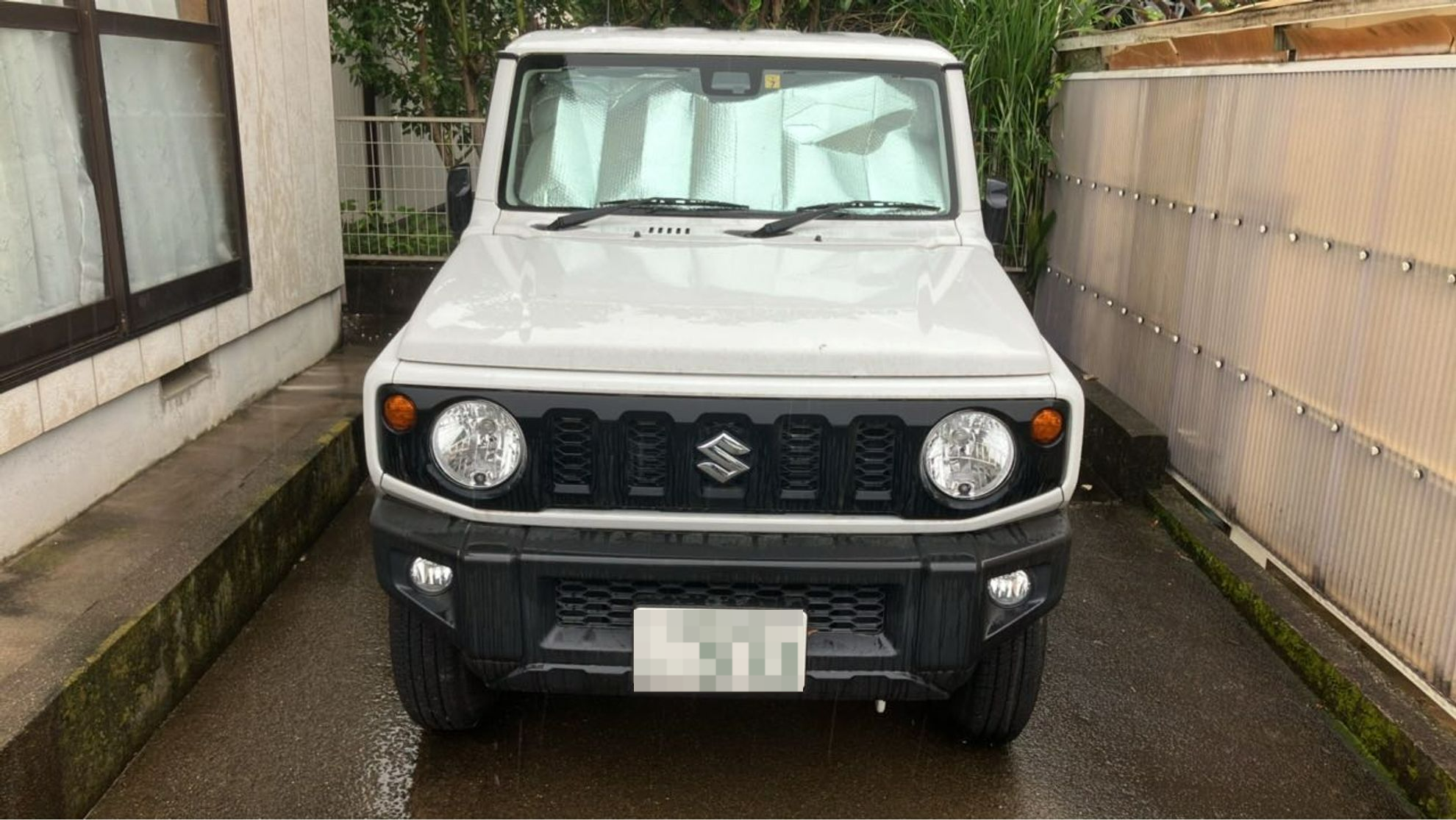 外装前方