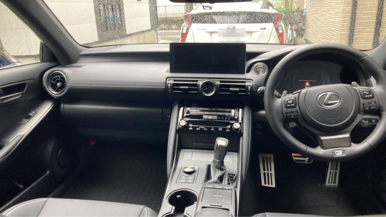 内装インパネ全体