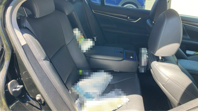 内装後方シート