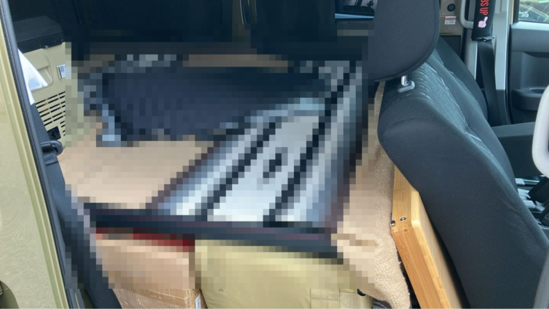 内装後方シート