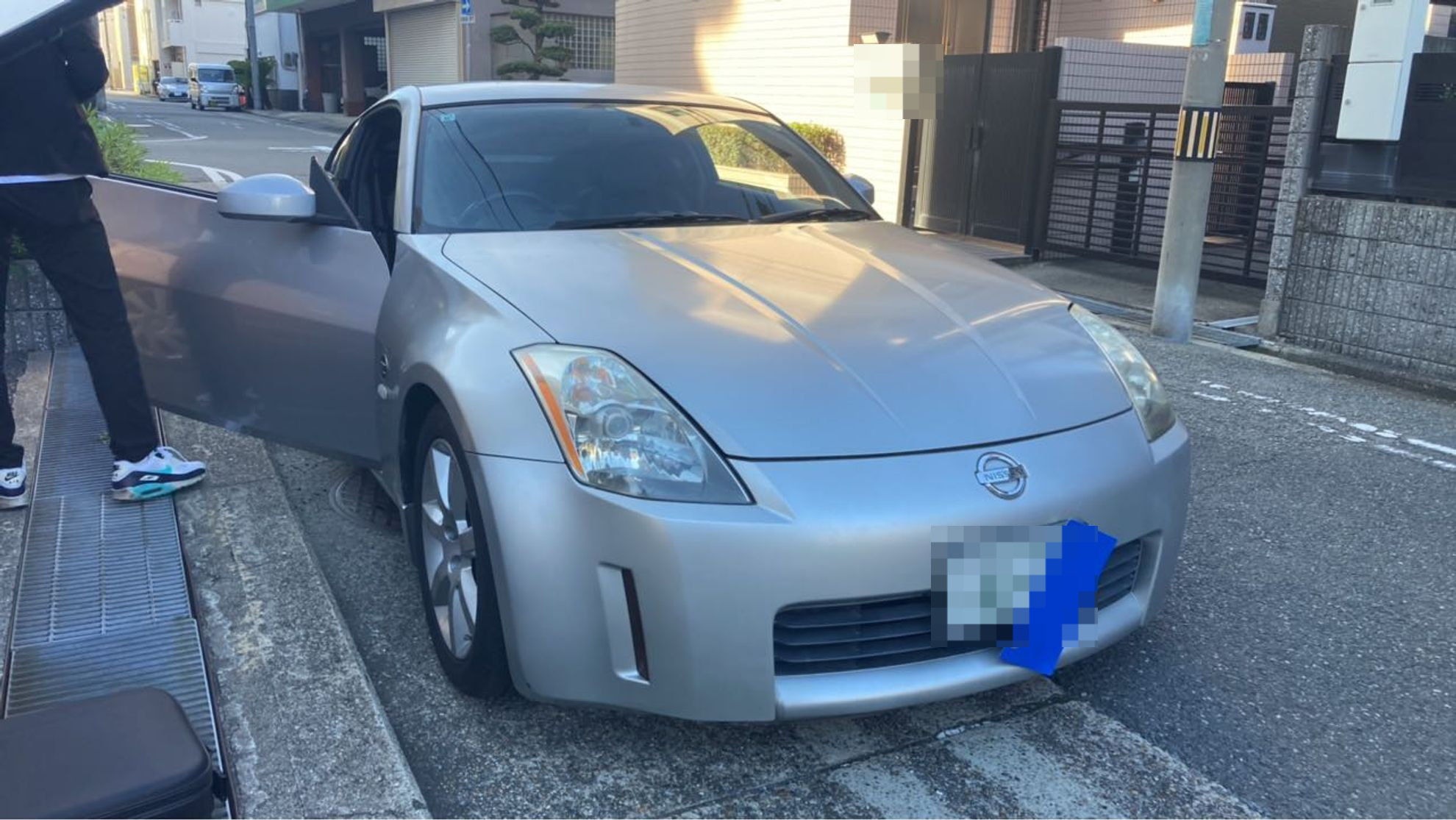 外装右前