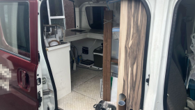 内装後方シート