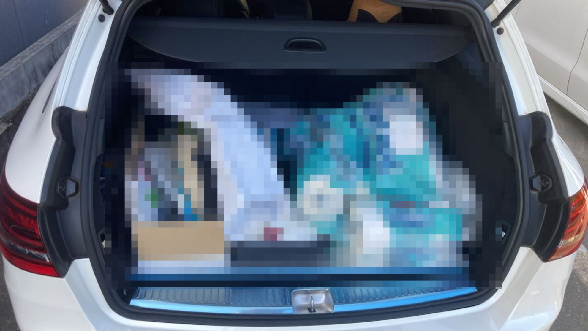 内装トランク