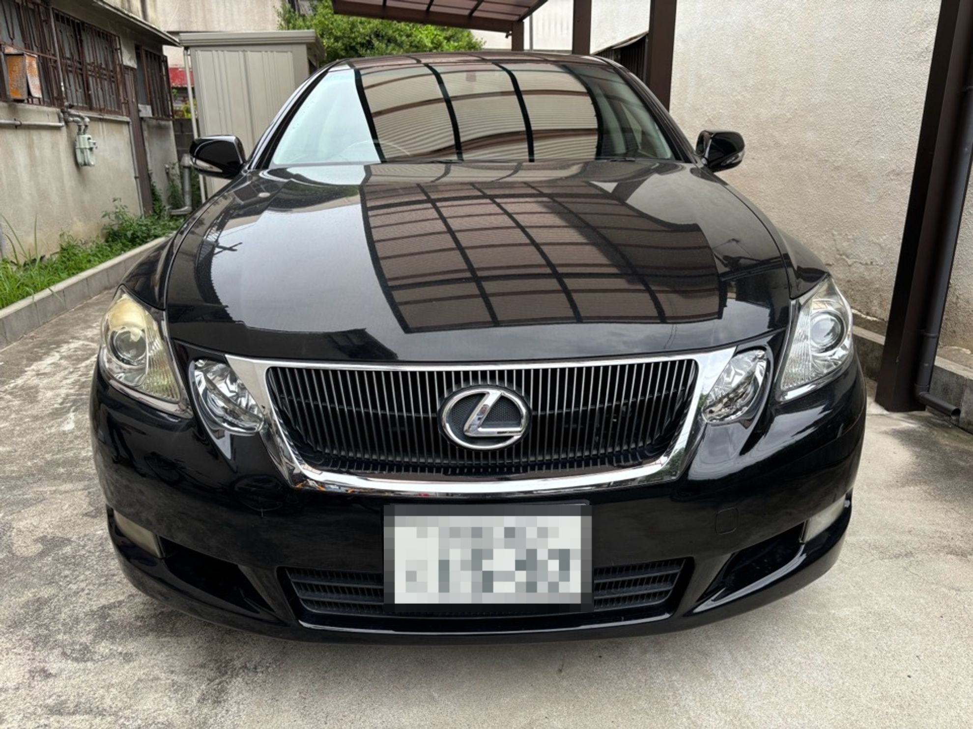 外装前方