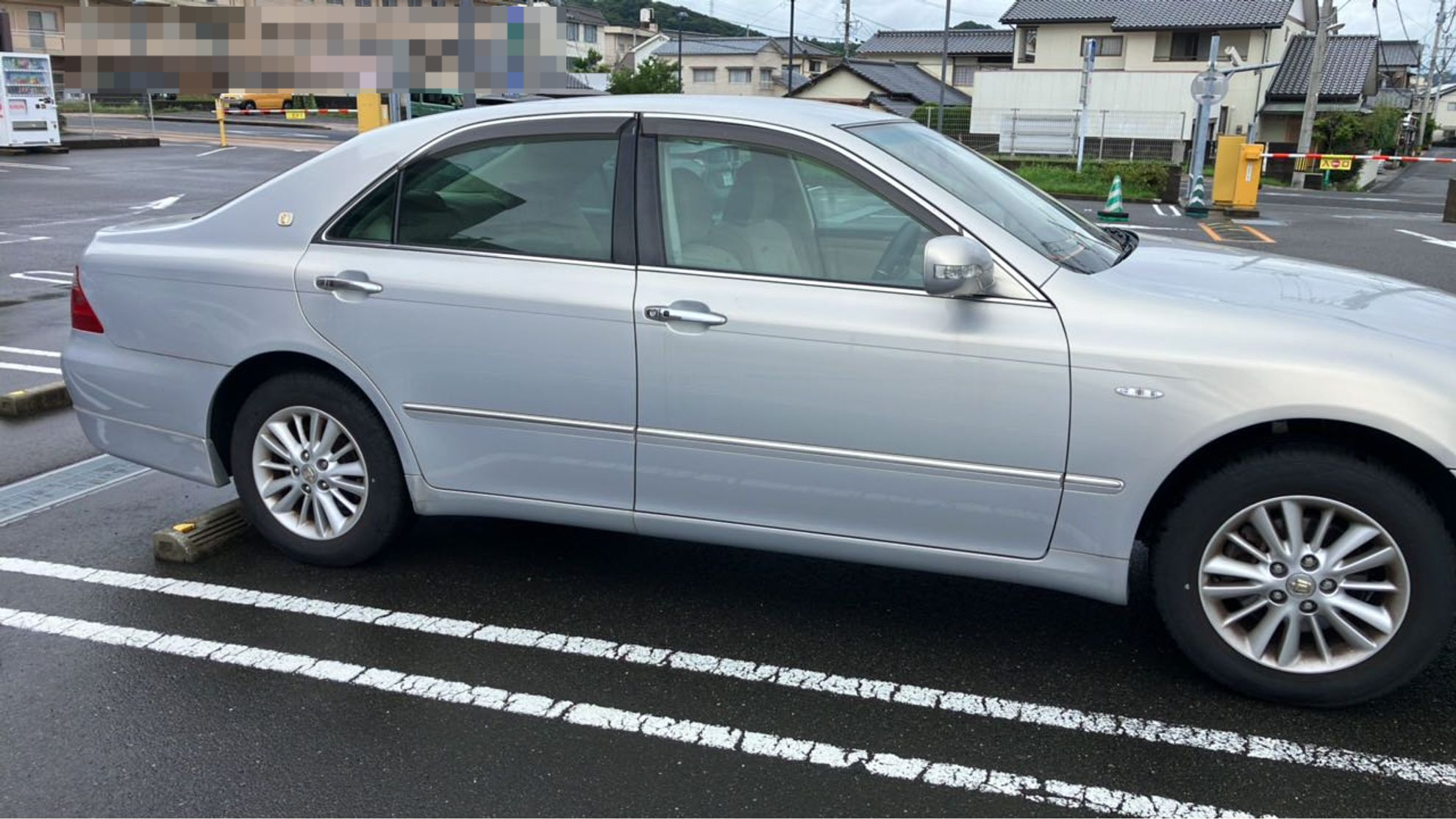 外装右