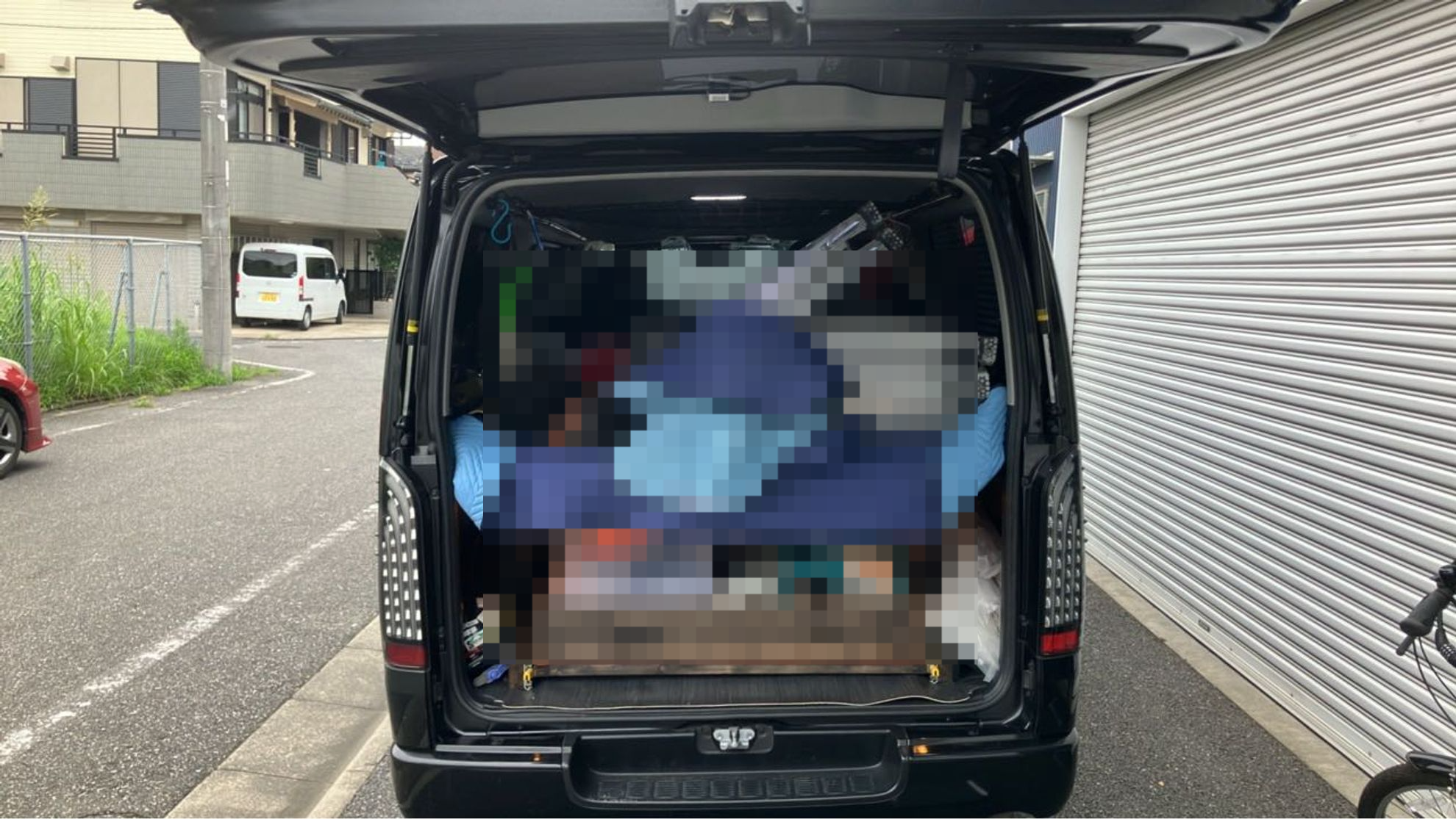 内装トランク