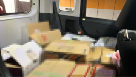 内装後方シート