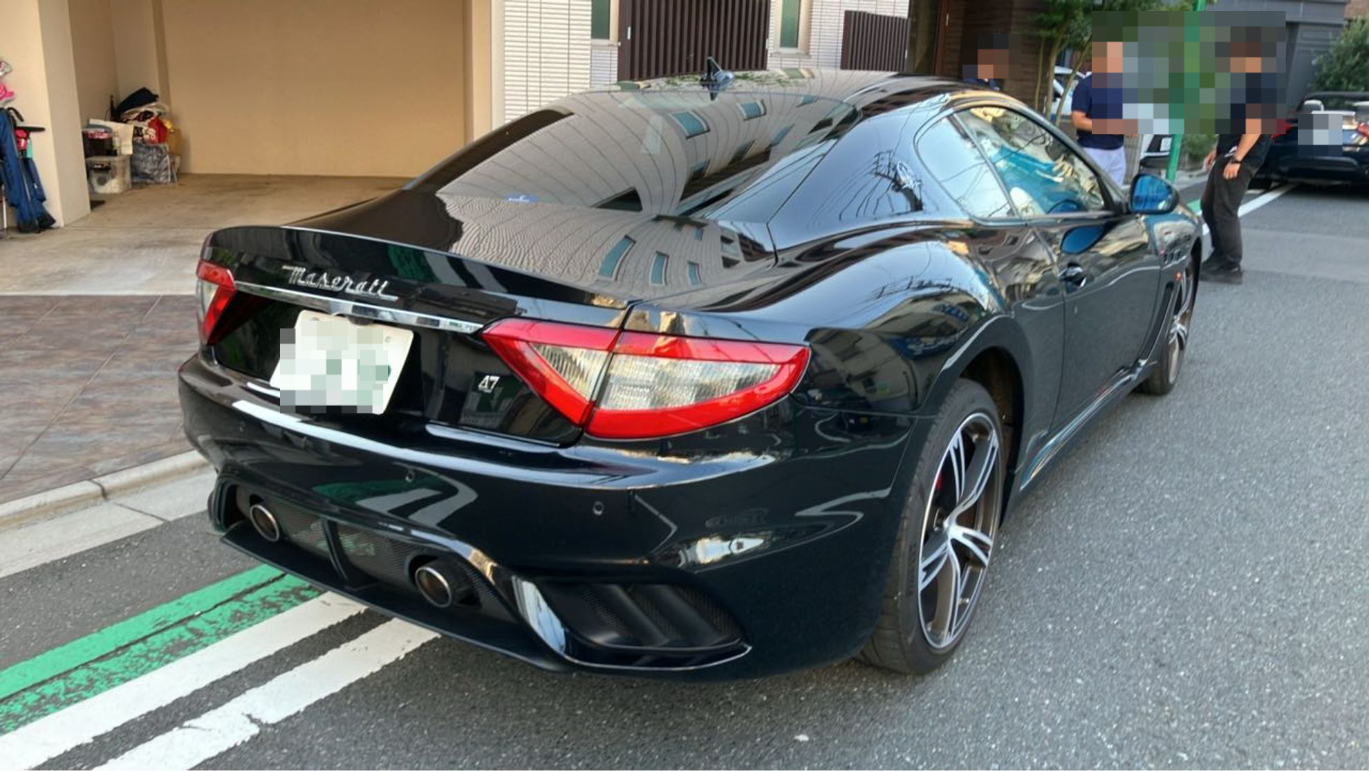 外装右後