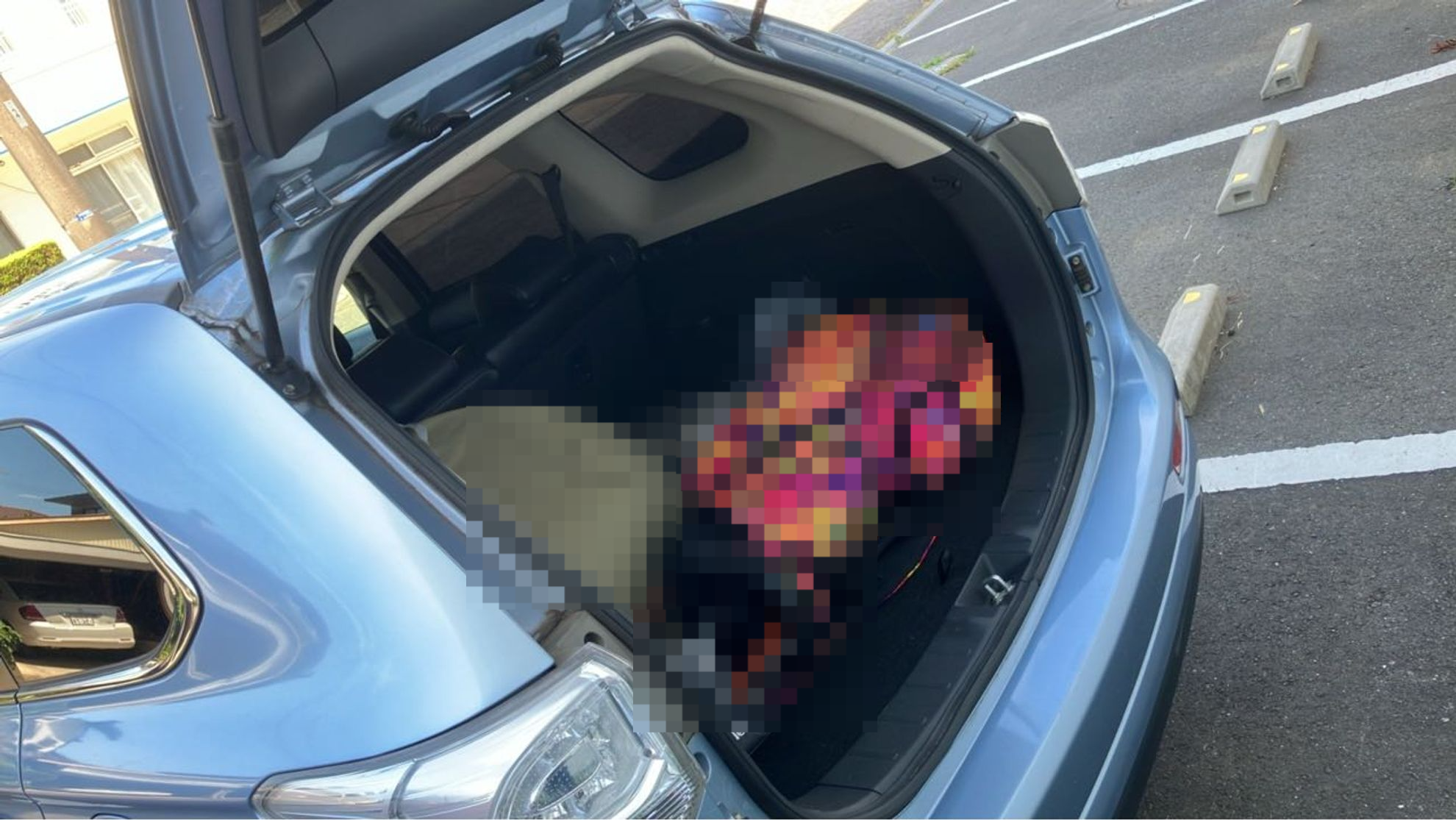 内装トランク