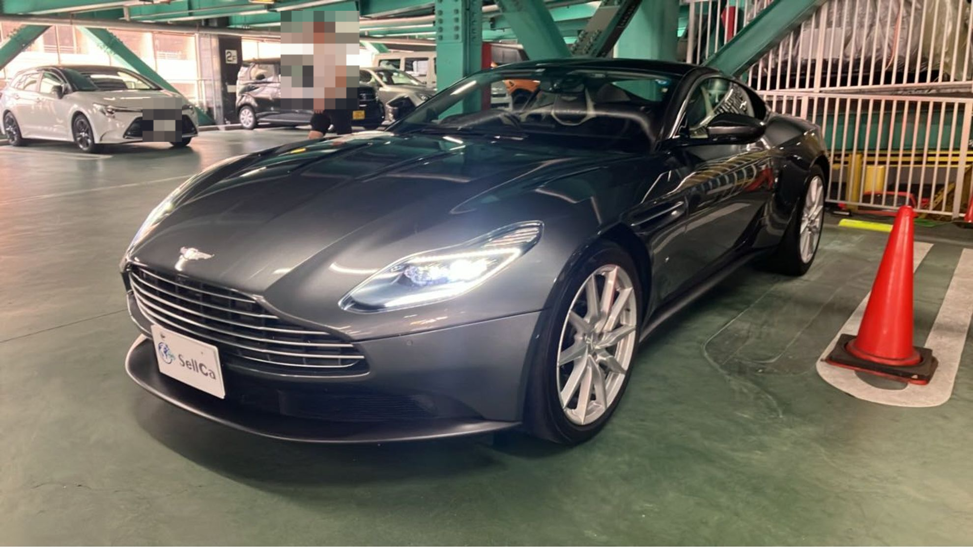 アストンマーティン ＤＢ１１の売買実績画像