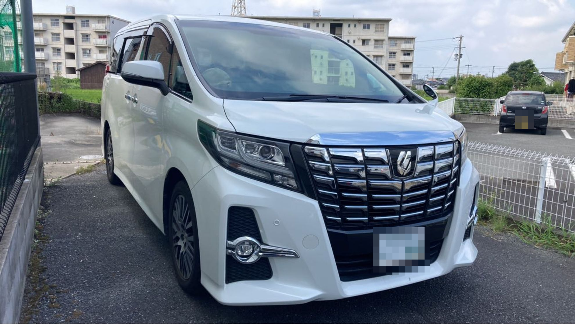 外装右前