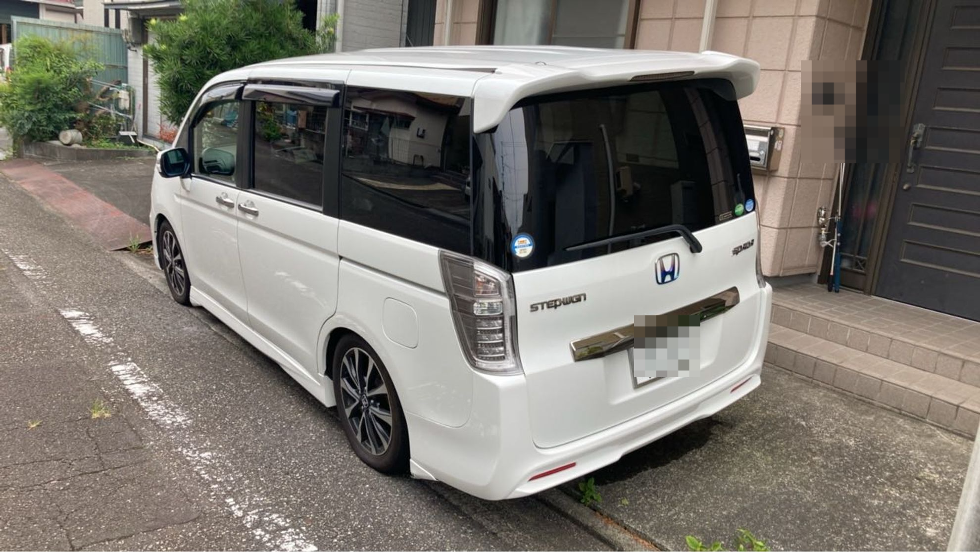 外装左後方