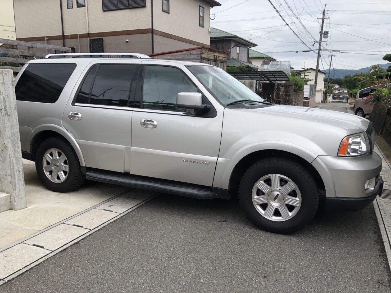 外装右