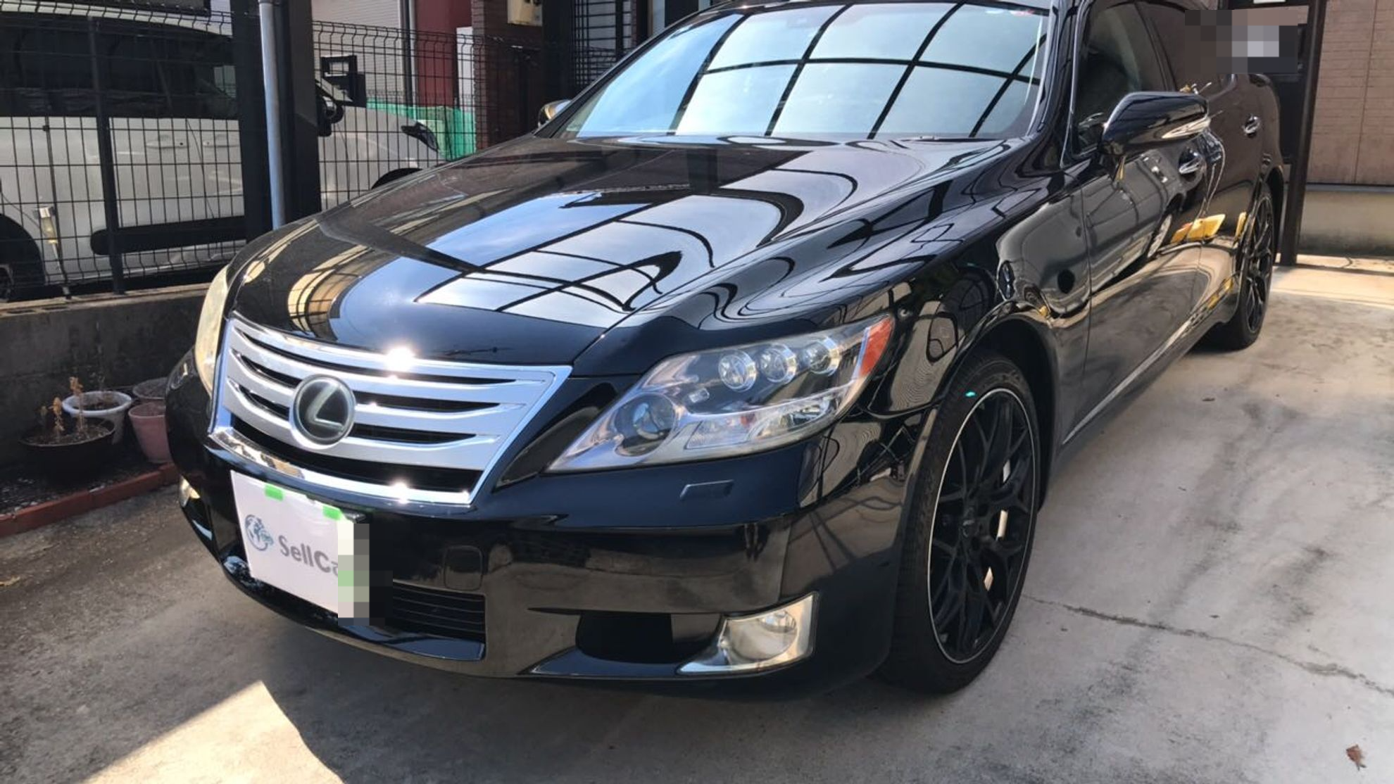 外装右前