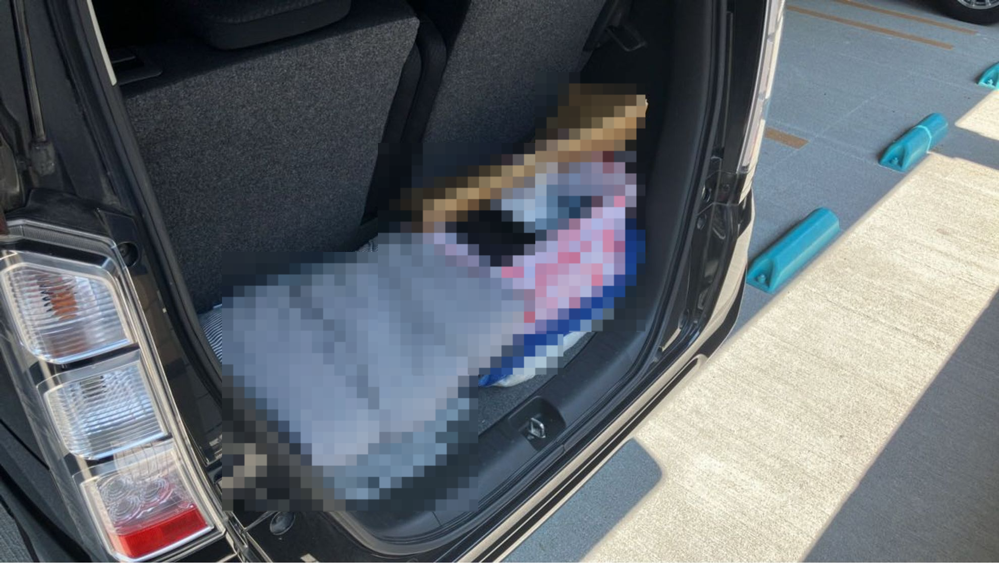 内装トランク