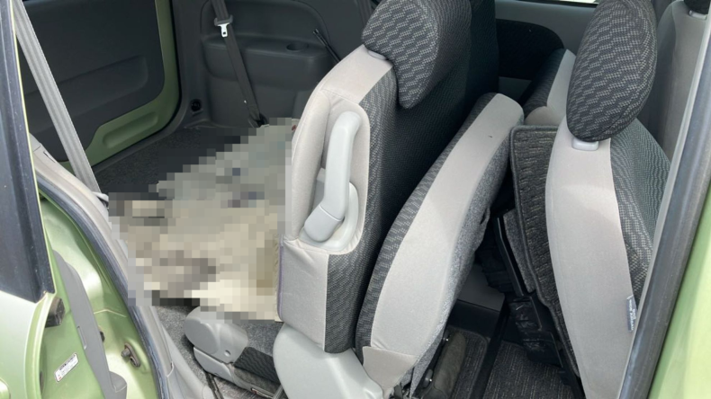 内装後方シート