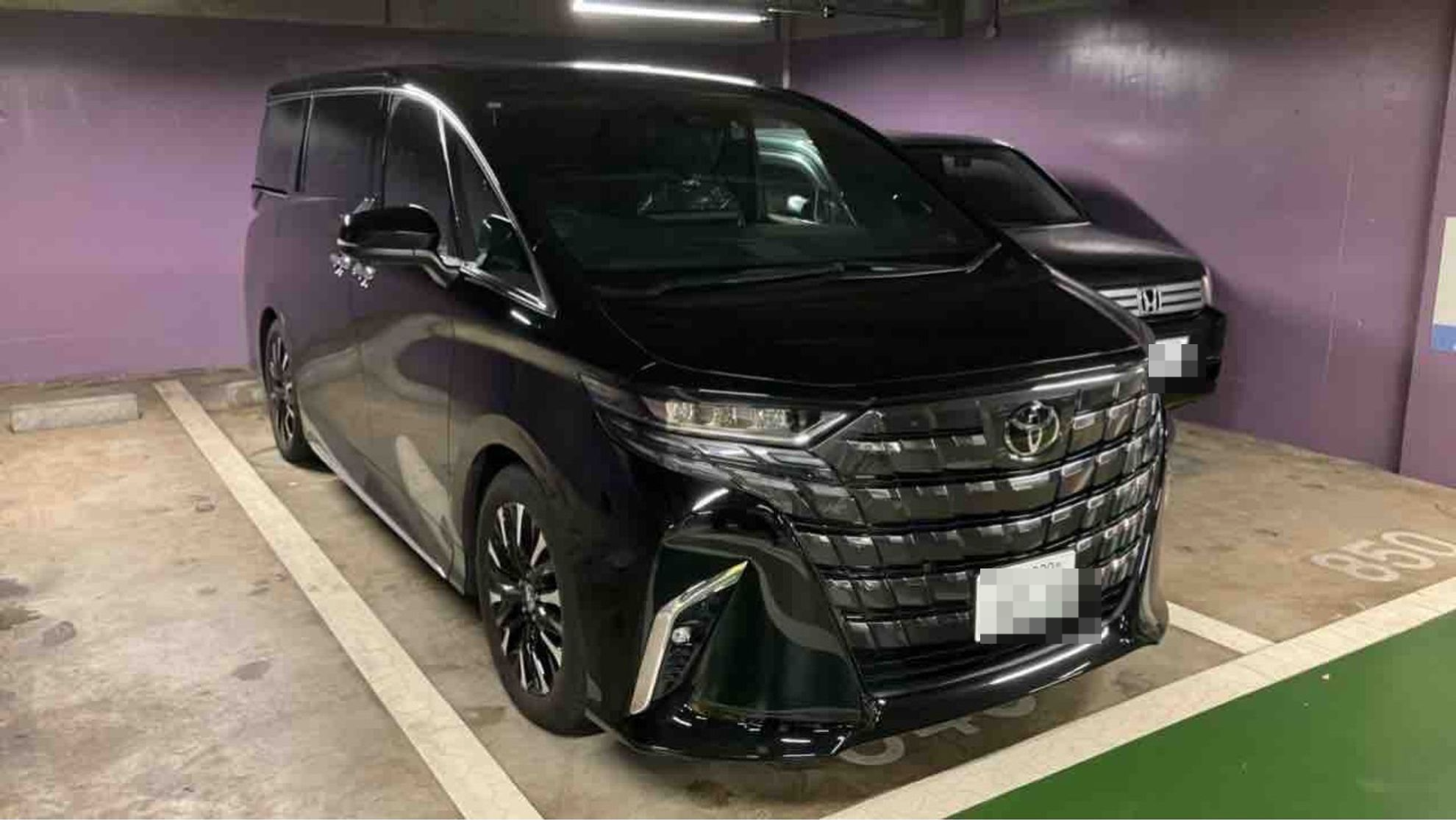 外装右前