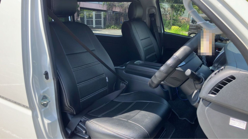 内装前方シート