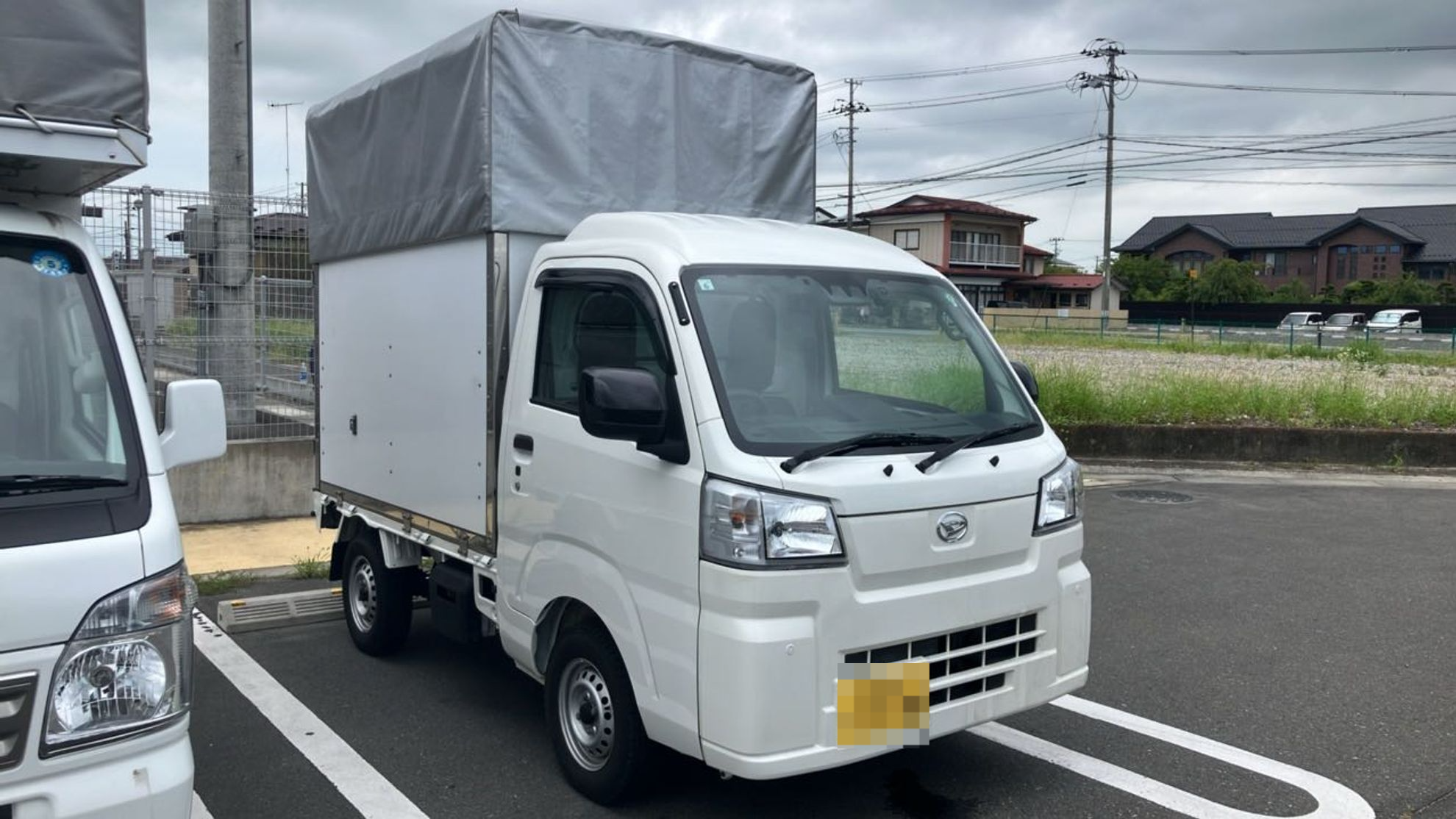 外装右前