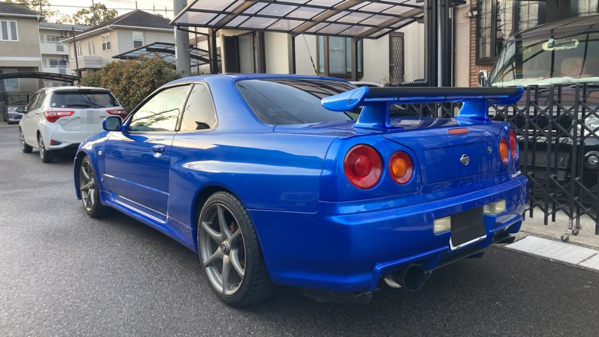 外装左後方