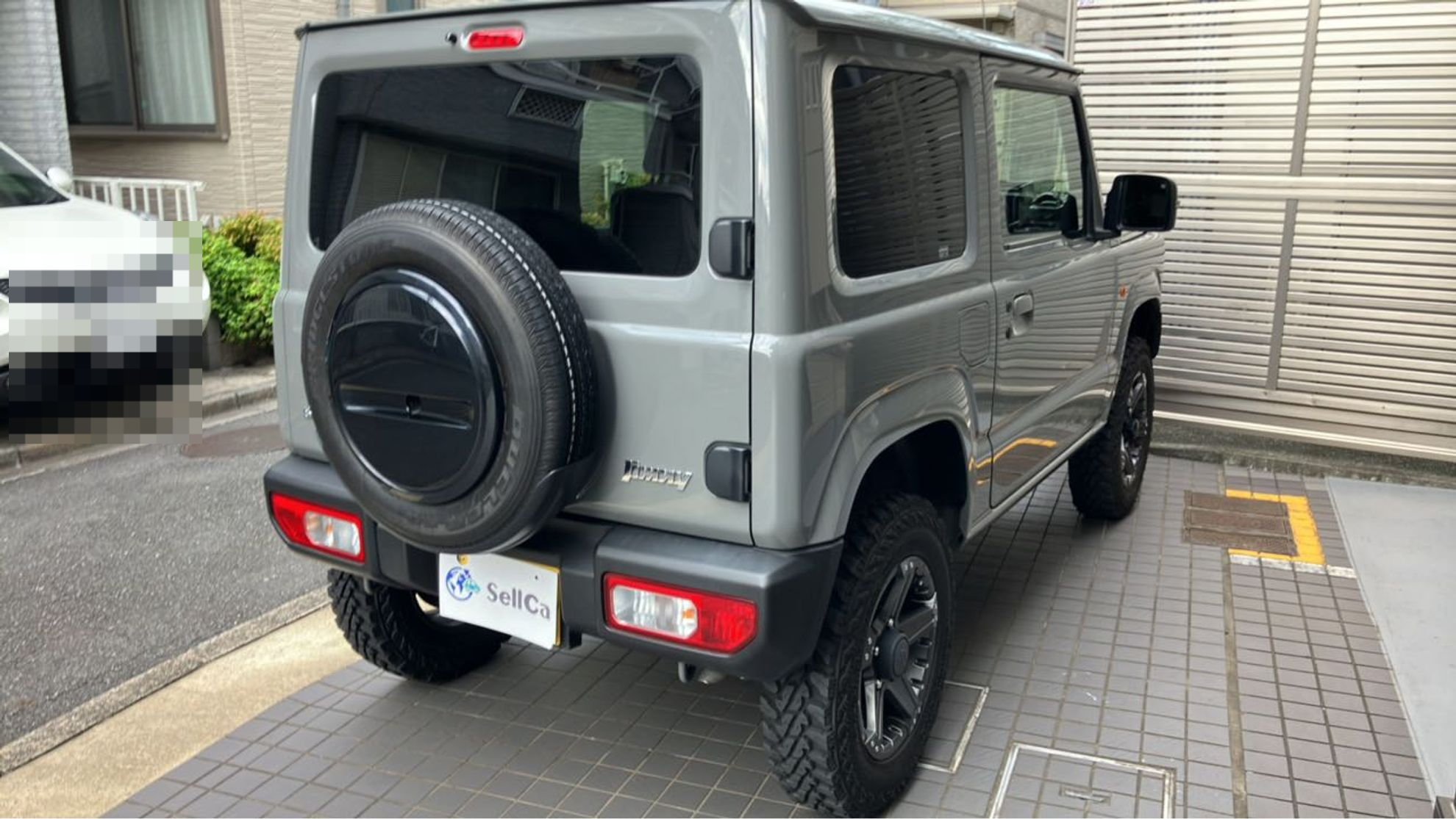 外装右後
