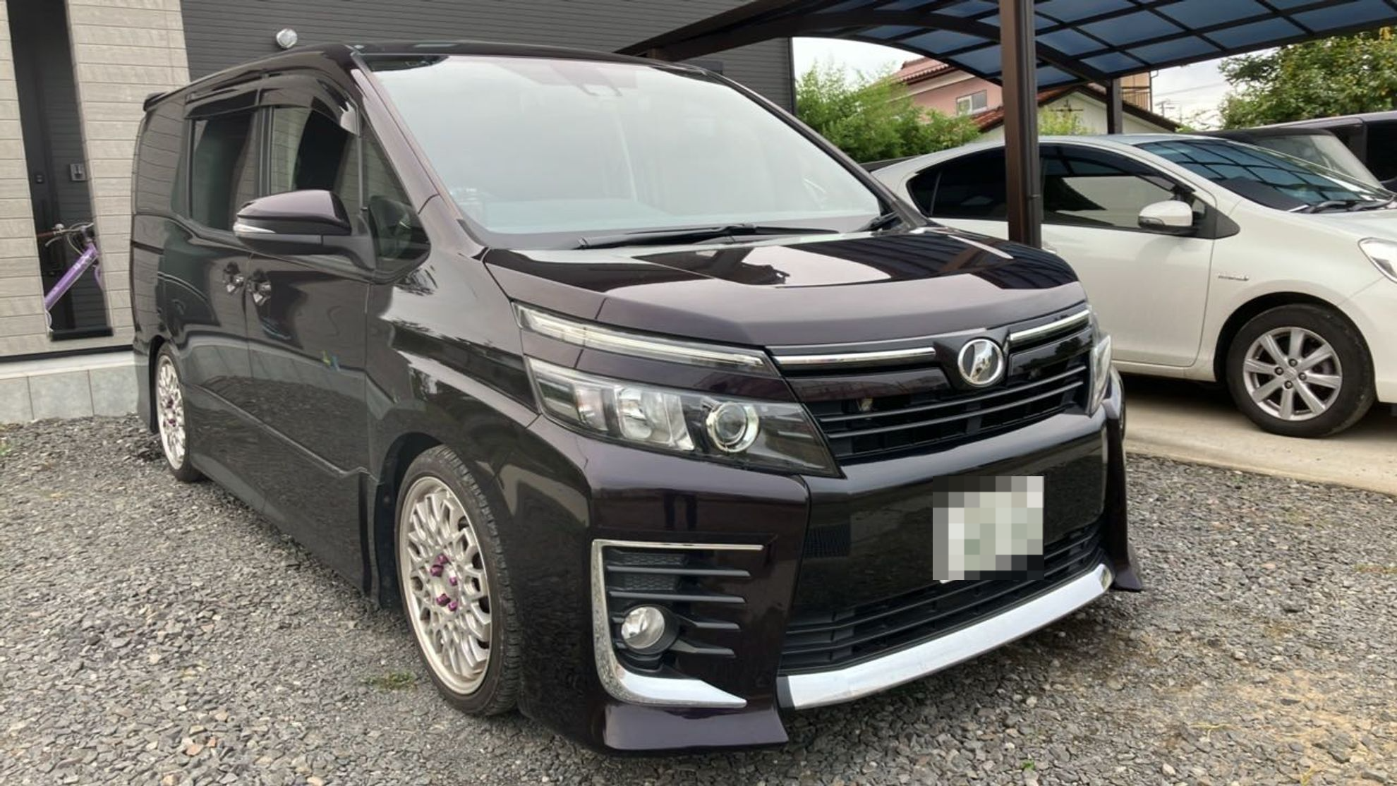 外装右前