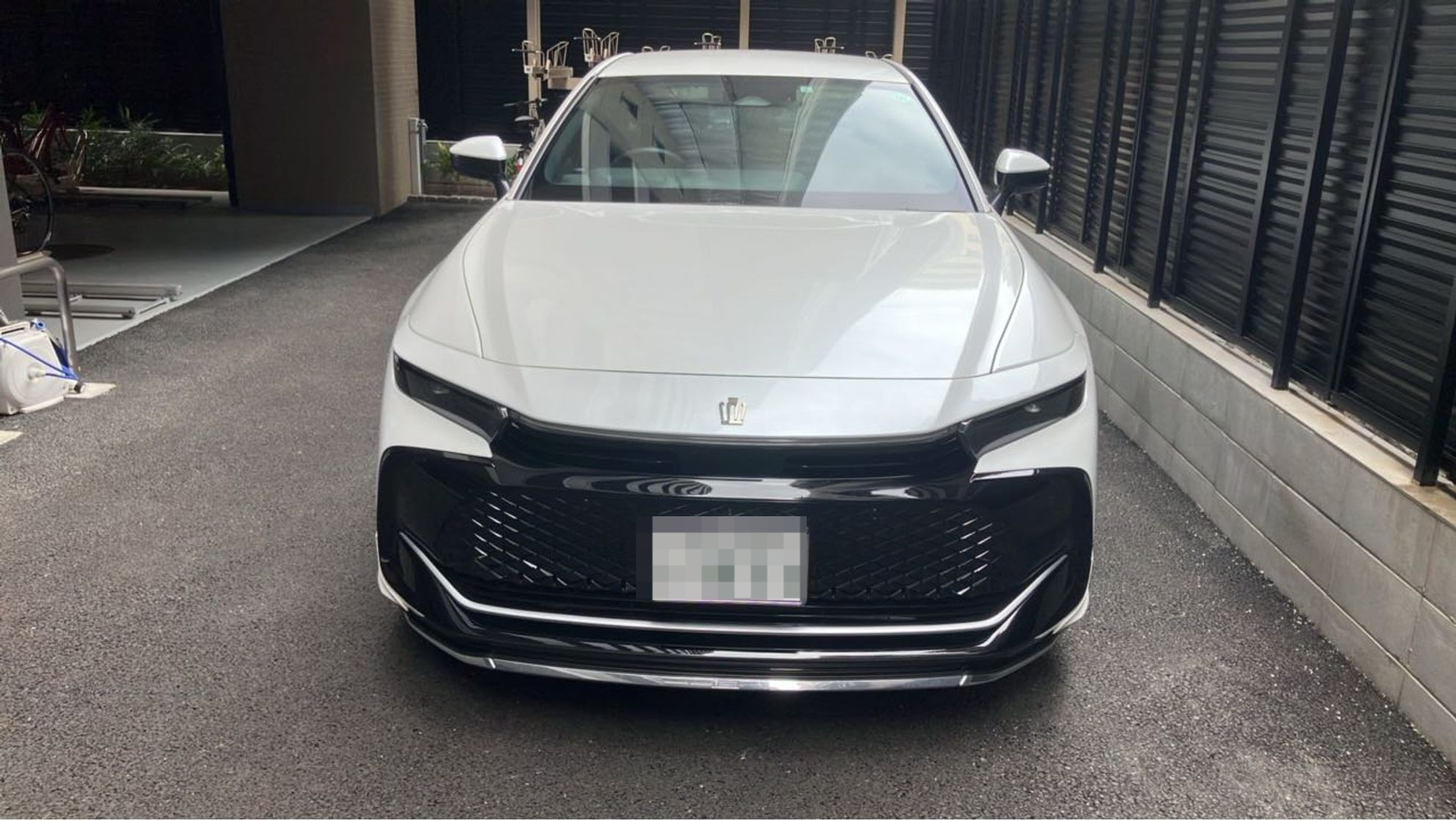 外装前方