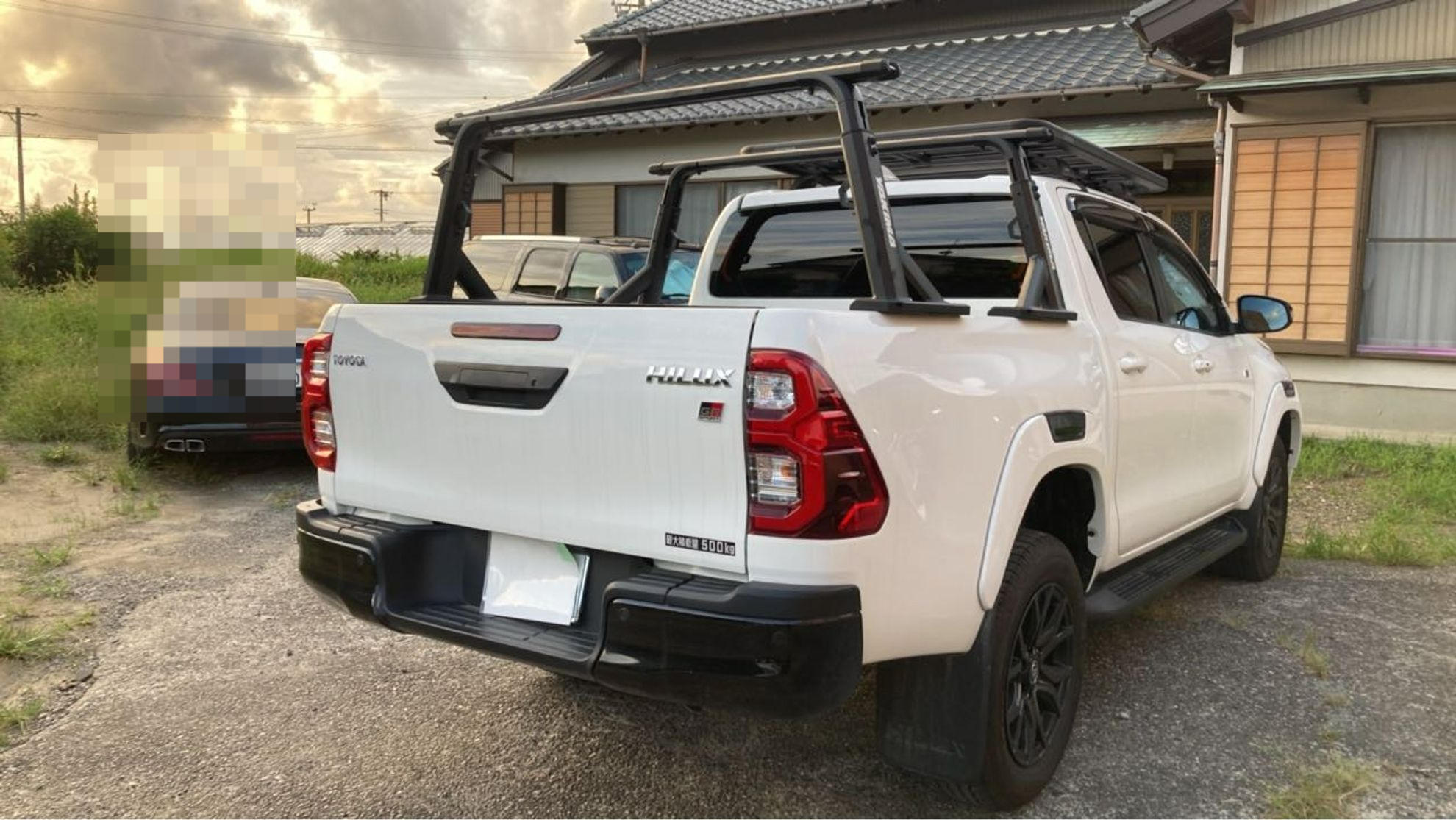外装右後